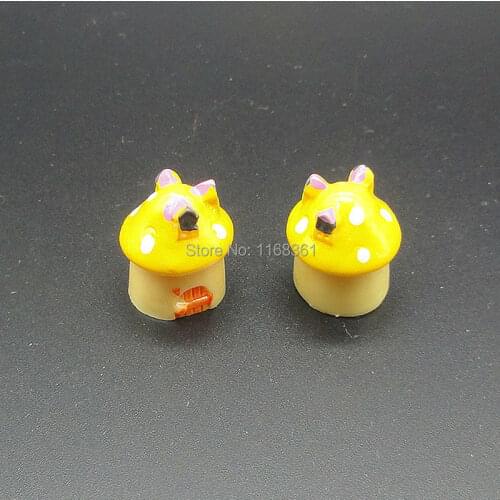 1pcs/lot Resin lovely yellow mushroom house 18mm Ornaments Micro landscape Ornaments Creative Home Gardening Decorations A007-8