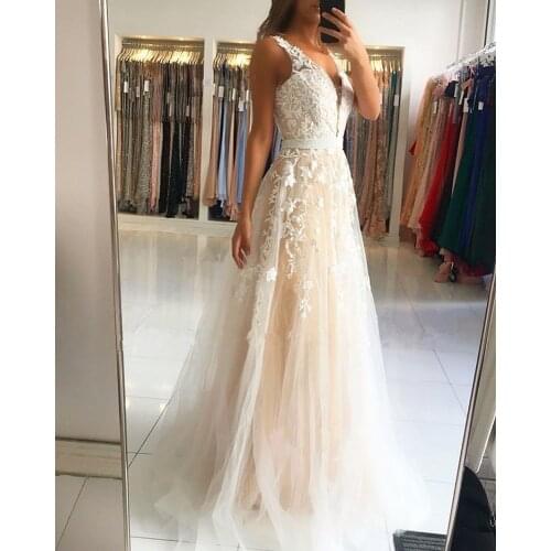 Vestido formatura Simple A-line Prom Dress Long 2020 Deep V-neck Backless Appliqued Tulle Evening Formal Gowns