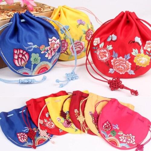 Wholesale 3PCS Chinese wind hand-embroidered luxury embroidery kits sweet bursa pouch Live word jewelry bag exquisite bag