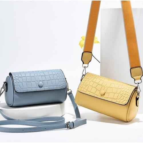 BLGBY Women's Clutches