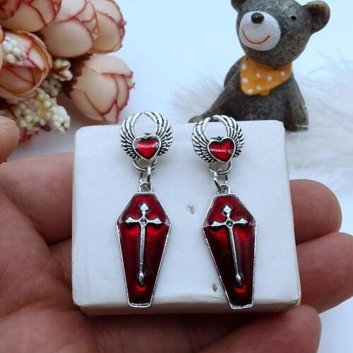 New Punk Gothic Womens Earrings Retro Death Cross Red Blood Coffin Pendant Earrings Zinc Alloy Jewelry Wholesale