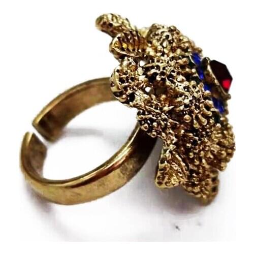 Golden one size 1.8cm diameter gem inlaid western antique retro womans ring luxury jewelry