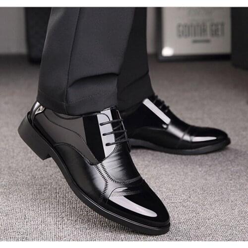Dwayne New Spring Fashion Oxford Business Men Dress Shoes High Quality Soft Casual Breathable Mens Flats Zip Mens Suit Shoes