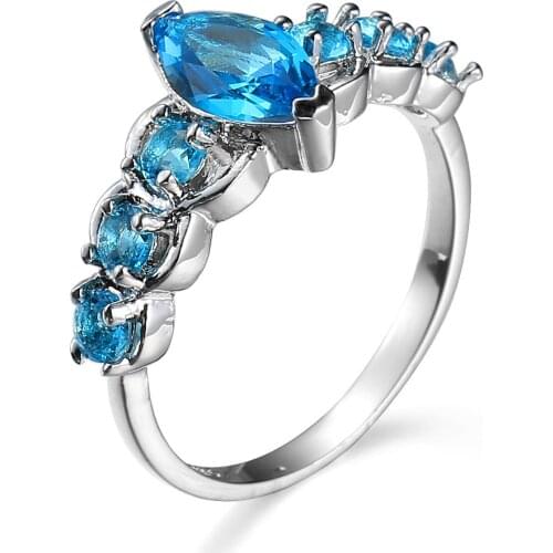 Elegant Silver Color Fashion Jewelry Sea Blue Horse Eye Crystal Rings For Women Wedding Anniversary Jewelry Accessories