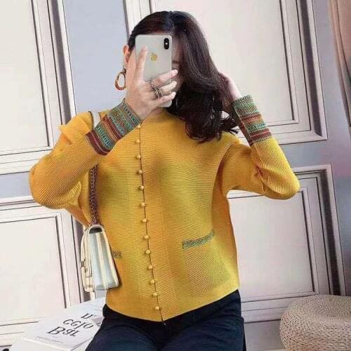 HOT SELLING Miyake fold gold long sleeve print single breasted pocket coat IN STOCK