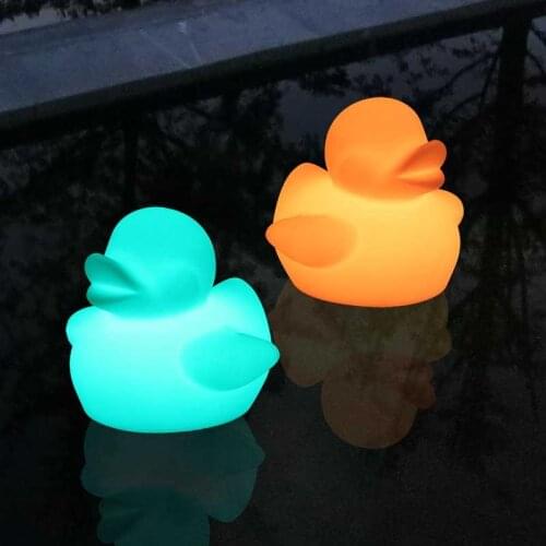 Luminous Swim Ducks Night Light RGB Color Changing Cute Duck Flashing Light Led Light Up Floating Duck Baby Shower Bathroom Toys