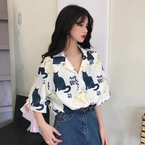 2021 summer new Korean version of retro Hong Kong-flavored printed shirt student western style girl loose short-sleeved clothes