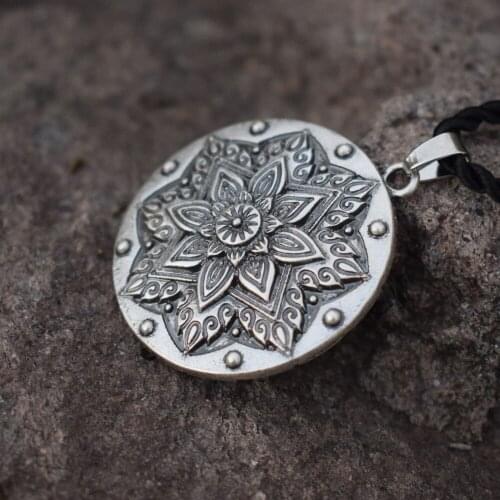 12pcs SanLan Original Mandala Necklace Circle Pendant Necklace Birthday Gift for Women Flower Jewelry