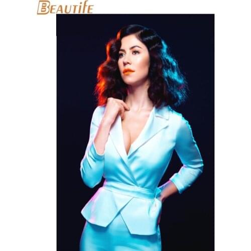 Marina And The Diamonds Poster Cloth Silk Poster Home Decoration Wall Art Fabric Poster Print 30X45cm,40X60cm.50X75cm,60X90cm