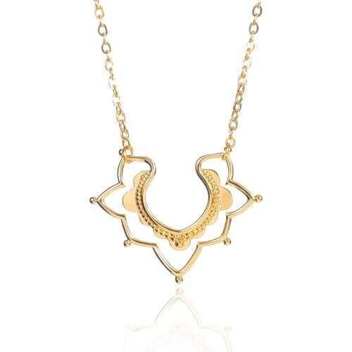 Dainty Floral Pendants Necklaces Womens Boho Jewelry Stainless Steel Flower Necklace Collares Mujer 2021