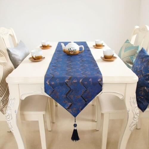 European style table runner wholesale embroider table runner for wedding hotel dinner party