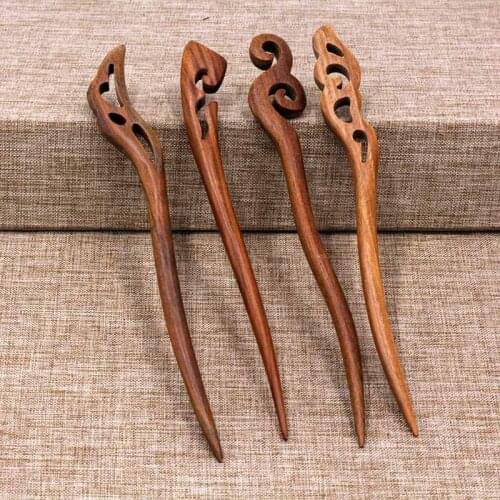 Retro Palace Green Sandalwood Hairpin Classic Handmade Wood Carving Coiled Hair Women Fashion Hair Jewelry Gift DL