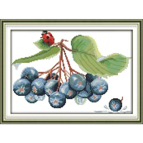 The lady beetle and blueberries printed on the canvas 11CT 14CT DIY kit Cross Stitch embroidery needlework Set home decor