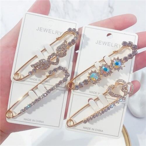 Ladies Fashion Simple All-match Diamond Brooch Coat Sweater Cardigan Suit Big Pin Apparel Brooch