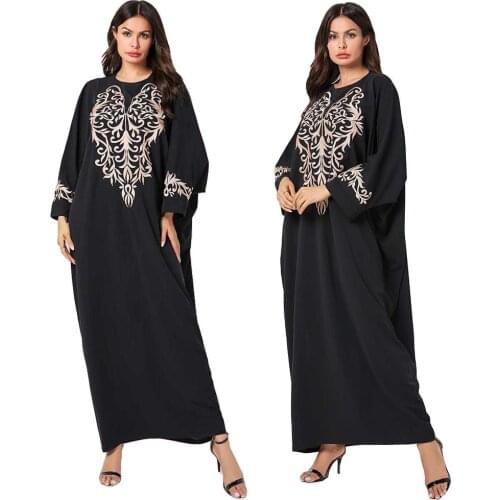 Embroidery Abaya Batwing Sleeve Kaftan Farasha Jilbab Muslim Women Loose Dress Plus Size Arab Islamic Clothing Oversized Robe