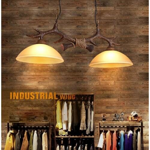 Vintage Retro Loft Industrial Wind Resin Deer Antlers Iron Chain Pendant Light with Glass Shade for Bar Restaurant Cafe