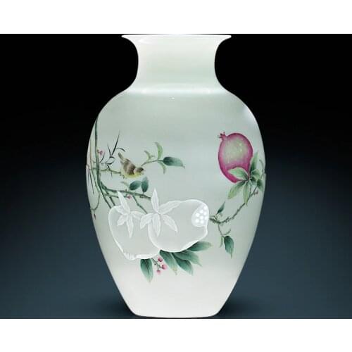 Jingdezhen Ceramic Vase Master Hand-painted Pomegranate Thin Pears Exquisite Home vase Furnishing Room Decoration Flower vase