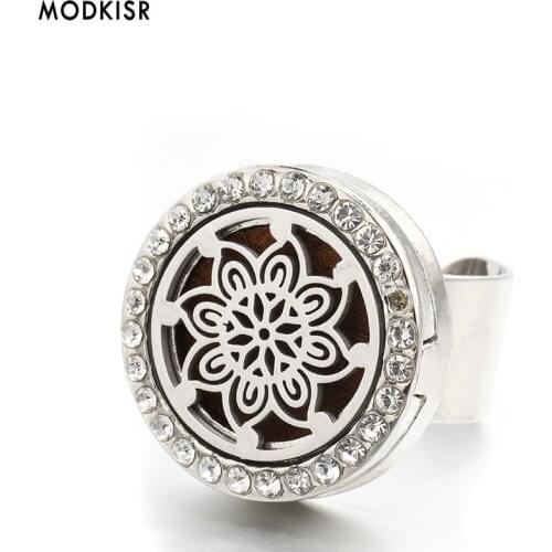 MODKISR Wholesale Stainless Steel Flower 25mm Sweet Trendy Aromatherapy Essential Oil Diffuser Women Rings Jewelry Female Ring