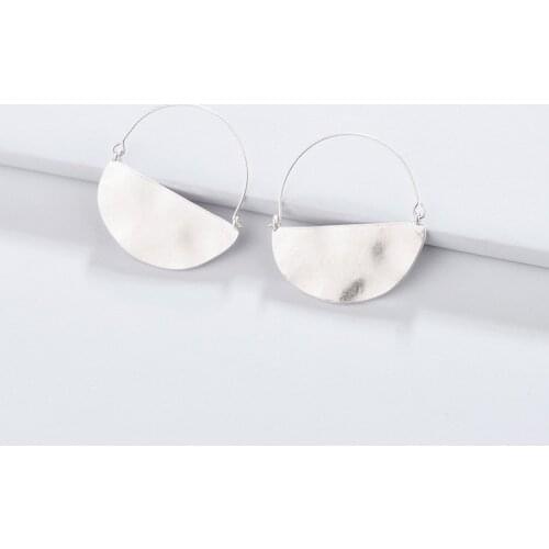 2020 New Large Hammered Semicircle Hoop Earrings for Women Statement Earrings Jewelry Wholesale