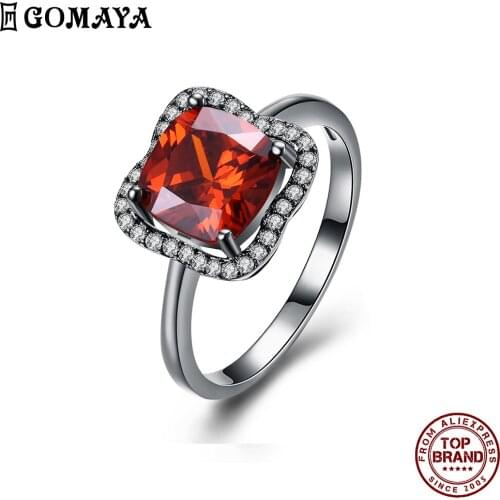 GOMAYA Rings For Women Charm Geometry Red Zircon Ring Unisex Trendy Prom Party Birthday GIft To Friend Hot Sale Fashion Jewelry