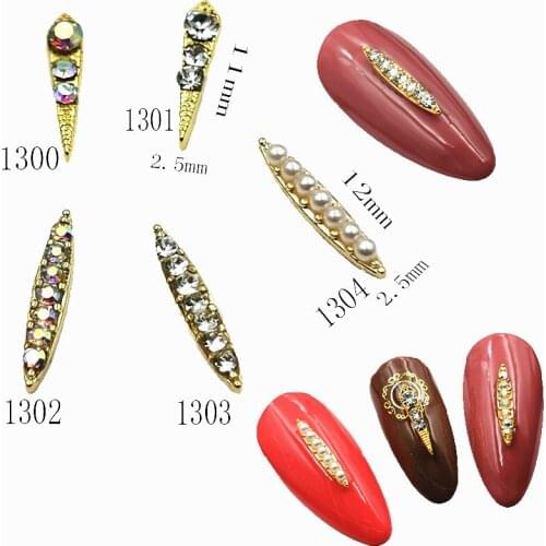 20pcs/pack Alloy Nail Art horse eyes leaf pod arrow with rhinestone pearl Metal Accessorie for Phototherapy Nail Sticker DIY