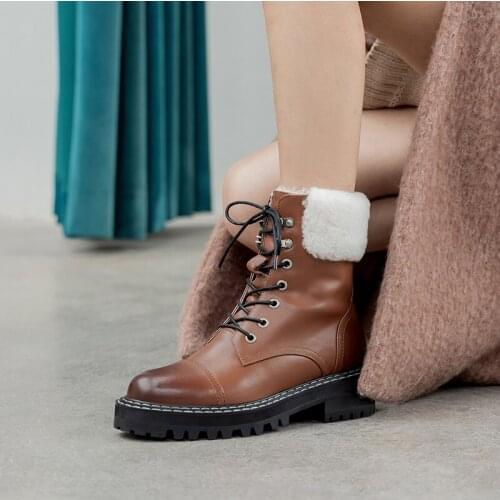 New leather sheep cake short boots Martin boots with low heel thick retro old ladies boots and calf top layer leather snow boots