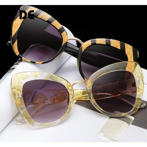 Fashion eyewear cat eye designer brand luxury big eye glasses cat eye frames for women female oculos Black printed letters sexy