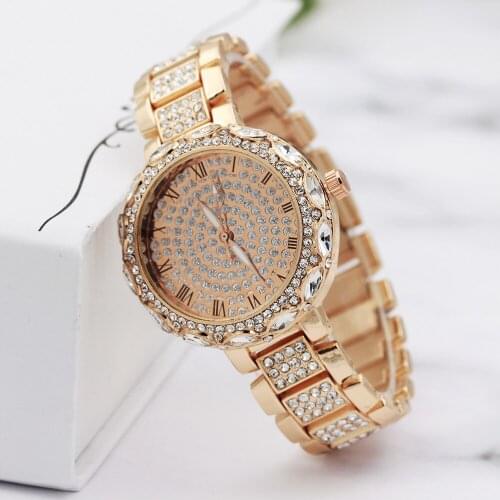 Luxury Hot Womens Bracelet Watches Women Watch Diamond Gold Watch Ladies Wrist Watches Brand Rhinestone Female Relogio Feminino