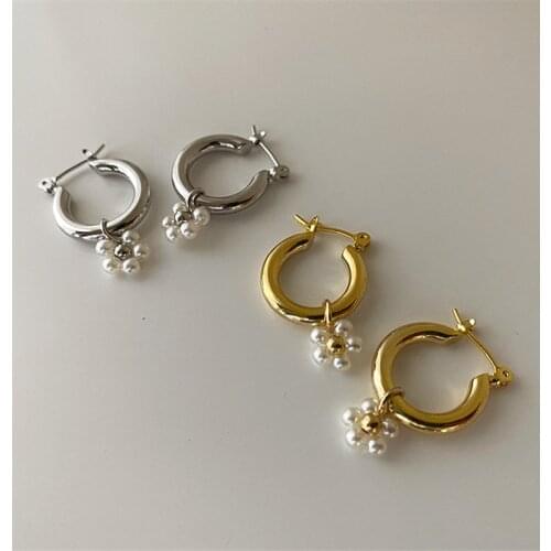 AOMU Romantic Vintage Gold Silver Color Metal Imitation Pearl Flower Earrings Simple Irregular Geometric Hoop Earrings for Women