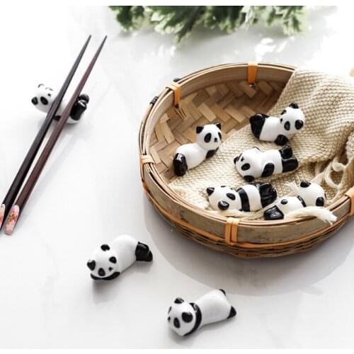 Creative Panda Cartoon Ceramic Chopstick Holder Japanese Style Chopsticks Pillow Stand Rack Kitchen Tableware