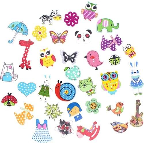 50pcs Random Mixed Decorative Buttons Lovely Flatblck Craft 2 Holes Mixed Sewing Wooden Buttons Scrapbooking