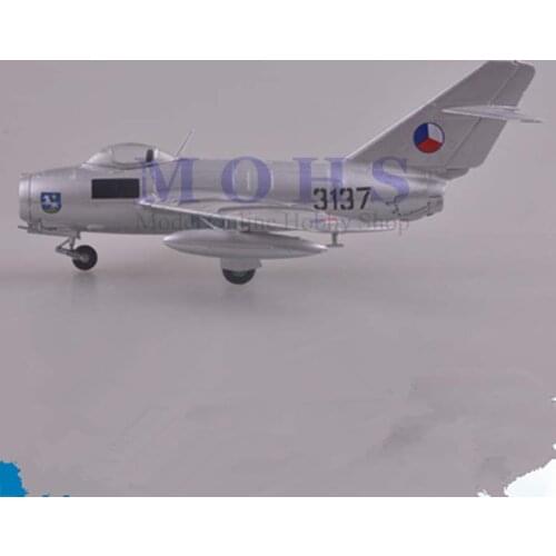 EASY MODEL 37132 1/72 Assembled Model Scale MIG-15 Finished Model Airplane Scale Aircraft Fighter MIG 15