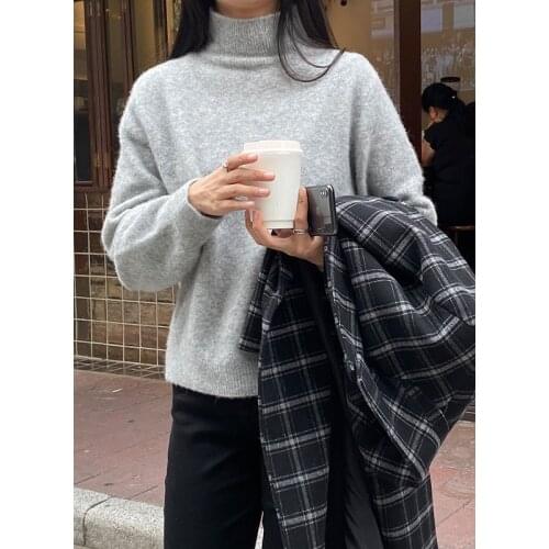 Mulan 2021 spring round neck Pullover knitted sweater Korean version loose and versatile bottom coat womens 21956