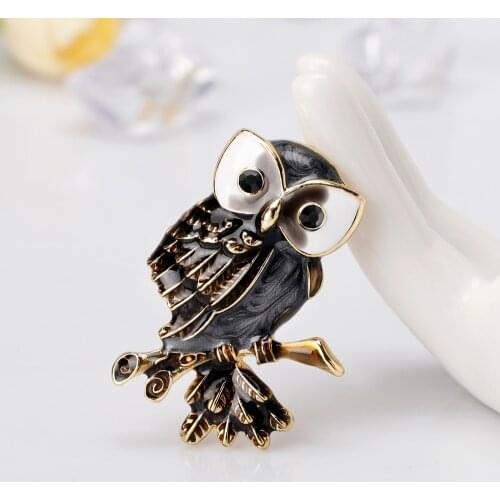 Classic Drop Oil Owl Animal Shape Brooches Mental Brooch Pins for Girls Women Party Jewelry Gifts