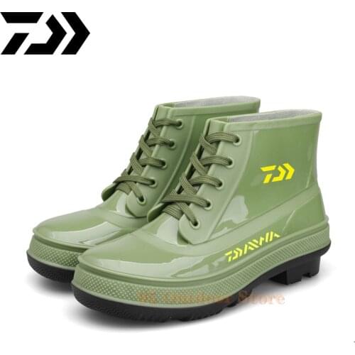 Daiwa New Arrival Shoe Unisex Rubber Rain Boot Ankle Waterproof Non-Slip Fishing Booties Fashion Couples Boots Men Work Boots