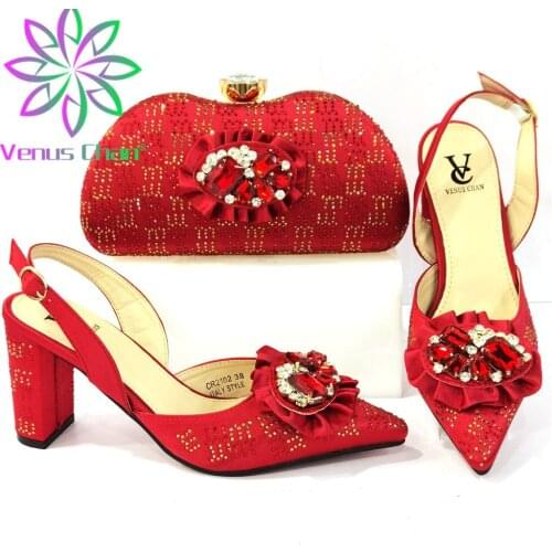 Hot Selling Fashion Butterfly Style Crystal Decoration Party Wedding Women Shoes and Bag Set in Red Color New 2021 African