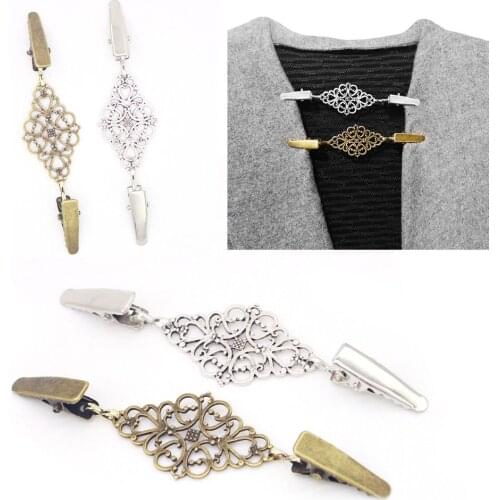 1 Pc Retro Hollow Alloy Cardigan Duck-mouth Clips Sweater Shawl Brooch Shirt Collar Pin Scarf Clasp Women Fashion Clothing Decor