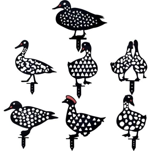 Art Gardening Statues Lawn Plastic Display Duck Hollow Out Simulation Duck Silhouette Outdoor Family Backyards Ornaments