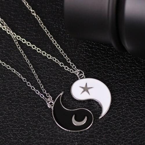 Best Friends Splicing Necklace Taiji Gossip Black With White Yin Yang Pendant Couple Gift Pendant Necklace jewelry wholesale