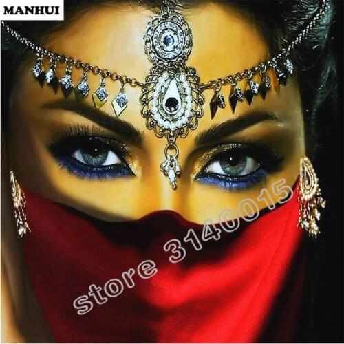 5D DIY Diamond Painting Cross Stitch Masked woman Full Drill Resin Spuare Diamond Embroidery Diamond Mosaic Home Decor BEF116