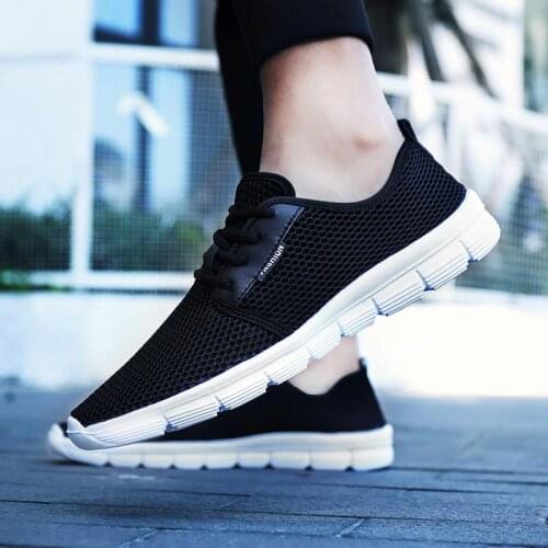 Over Size Soft Mens Summer Sports Shoes Women Shoes Running Men Sport Shoes Mens Sneakers Summer Lightweight Shoe Black A-423