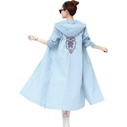 2019 New Summer Women Coat Thin Hooded Female windbreaker Loose Cardigan Long Trench Coat Embroidery Flower Outerwear L298