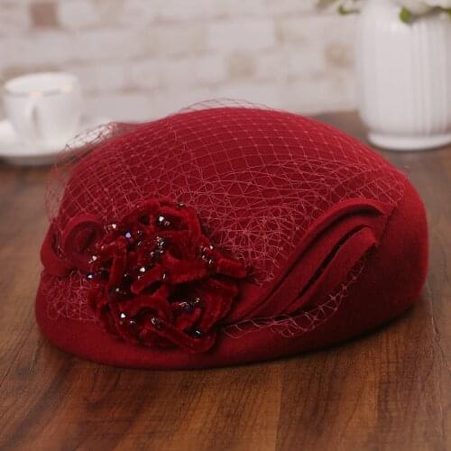 2021 Luxury Designer Wool Felt Berets Pure Wool Flower Veil Fedora Cap British Winter Women Rhinestone Airline Stewardess Cap