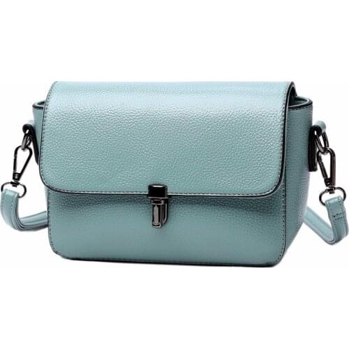 Small square bag buckle small bag 2020 new Messenger bag Korean version of the simple simple casual handbag fashion shoulder bag