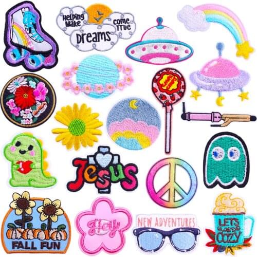 Cute DIY Cartoon Patch Iron On Patches On Clothes Rainbow Embroidered Patches For Clothing Stripes Planet UFO Dinosaur Stickers