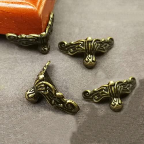 4 Pcs Antique Fashion Corner Protector Box Wood Case Decorative Feet Leg Corner Bracket Furniture Hardware Gold feet leg corner
