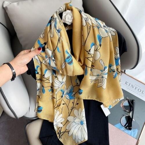 Cotton Scarf Women Elegant Hundred Set Warm Linen Scarf Sun Protection Oversized Shawl Neck