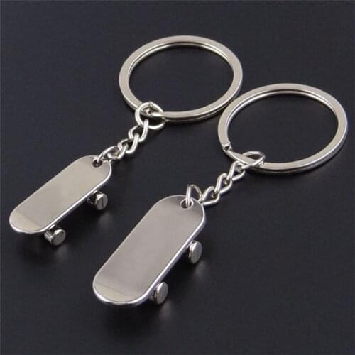 2Pcs/Set Lovers Scooter Keychain Novelty Casual Metal Trinket Couple Skateboard Key Chain Ring Holder Souvenir Jewelry Gift S179