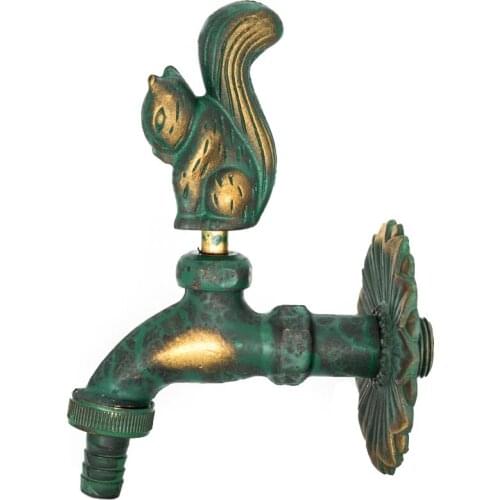 Retro Green Squirrel Brass Wall Water Faucet Country Accents Home Garden Animal Figurines Decor Straight Spiral Cool Faucet