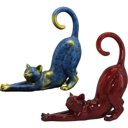 Resin Cat Figurine Art Decoration Cat Figurine Home Decor Animal Statue Miniature Hand Made Table Decor
